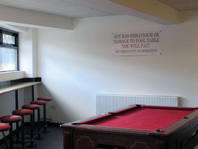 Hunts Cafe pool table
